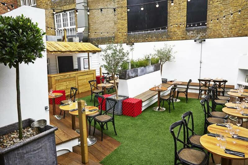 Hertford House Ngoại thất bức ảnh